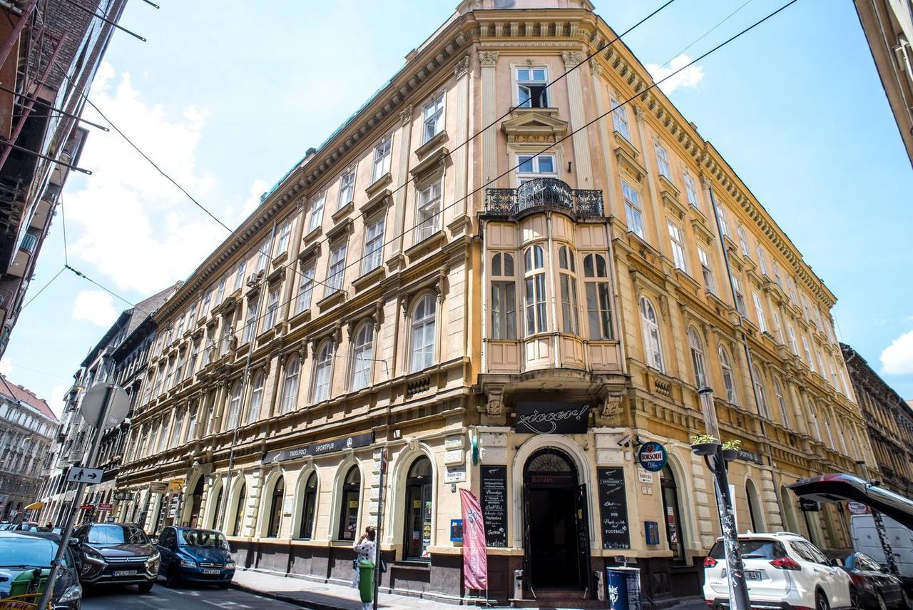 Central New Home With 3 Bedrooms, A/C And Balcony Budapest Exterior photo