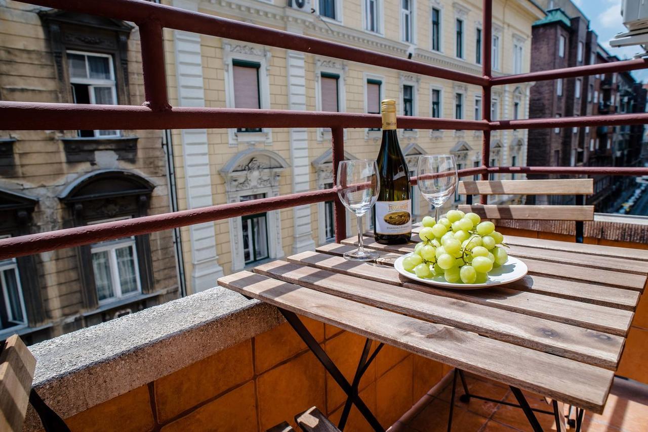 Central New Home With 3 Bedrooms, A/C And Balcony Budapest Exterior photo